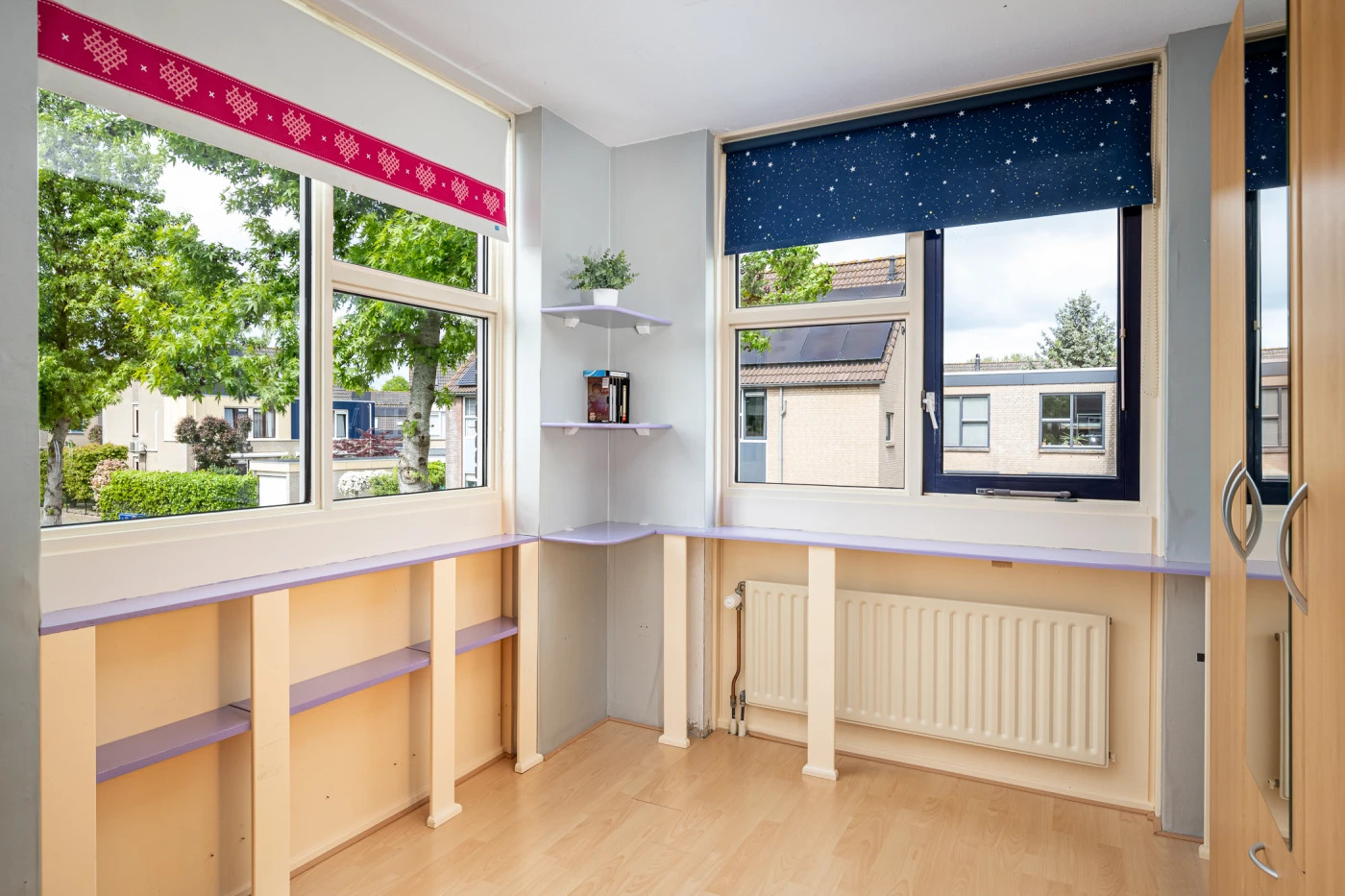 Hoekwoning te koop: Van den Broek-erf 145, Dordrecht