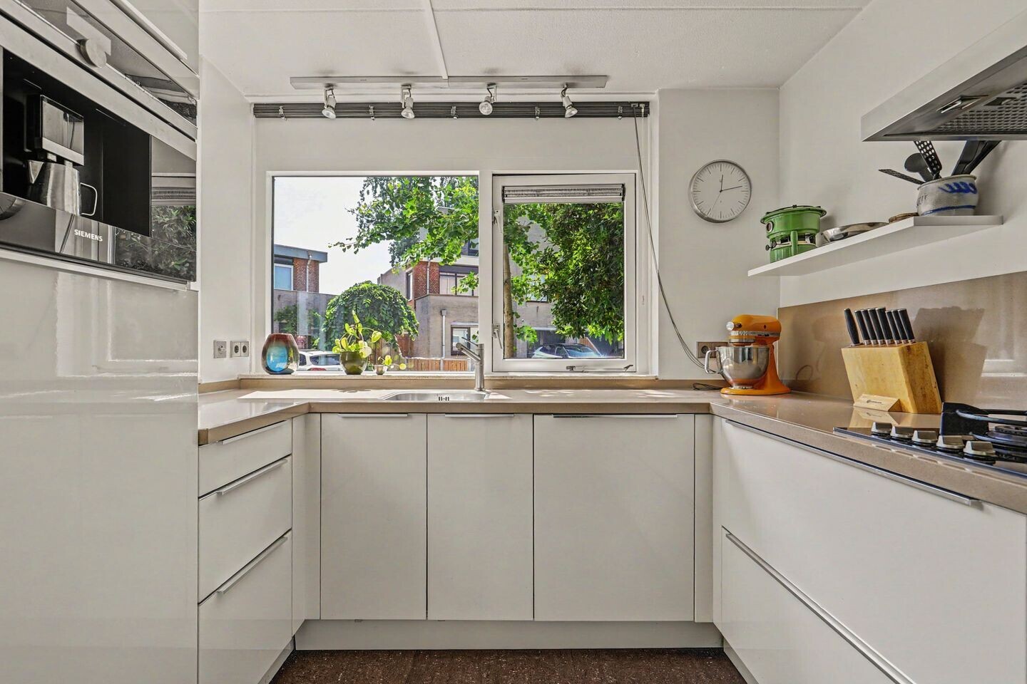 Twee-onder-één-kap te koop: Meranti 161, Dordrecht