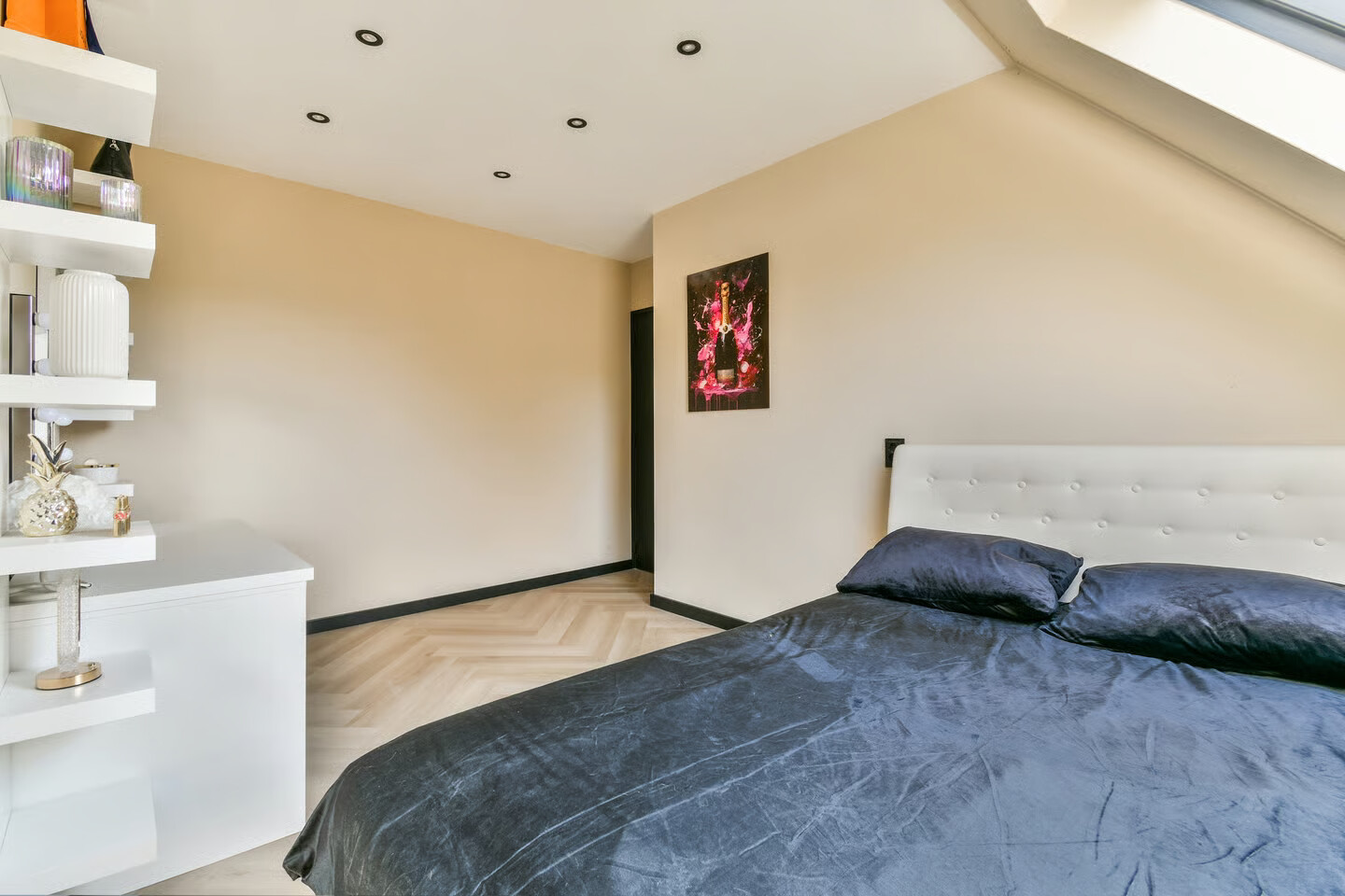 Tussenwoning te koop: Joke Smit-erf 154, Dordrecht