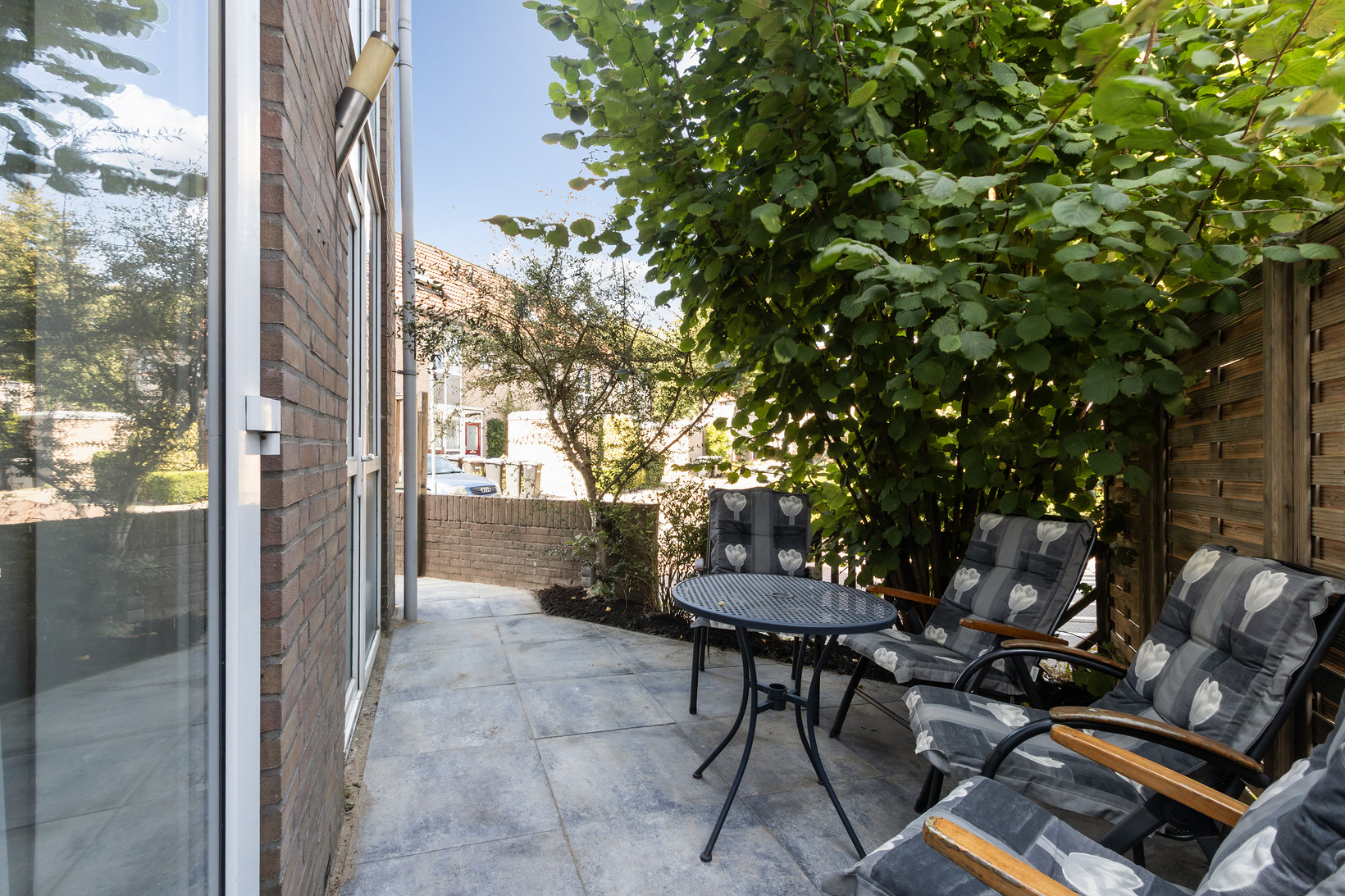 Hoekwoning te koop: Suze Groeneweg-erf 380, Dordrecht