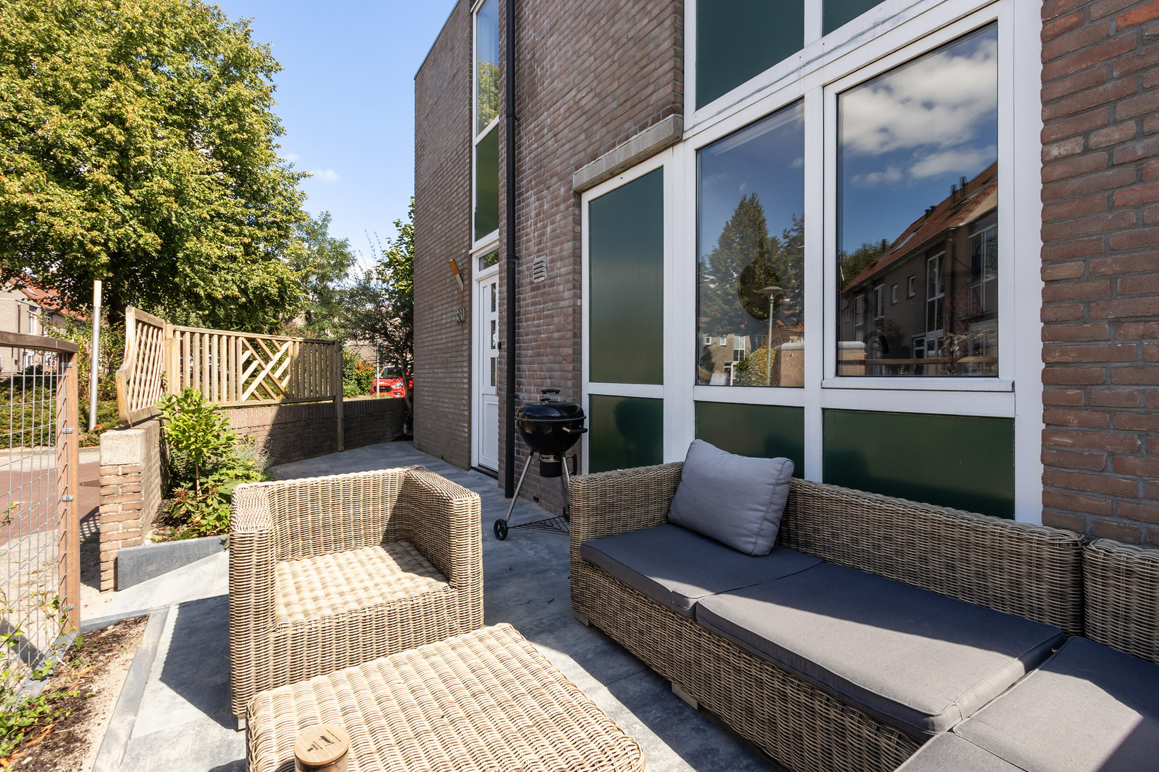 Hoekwoning te koop: Suze Groeneweg-erf 380, Dordrecht