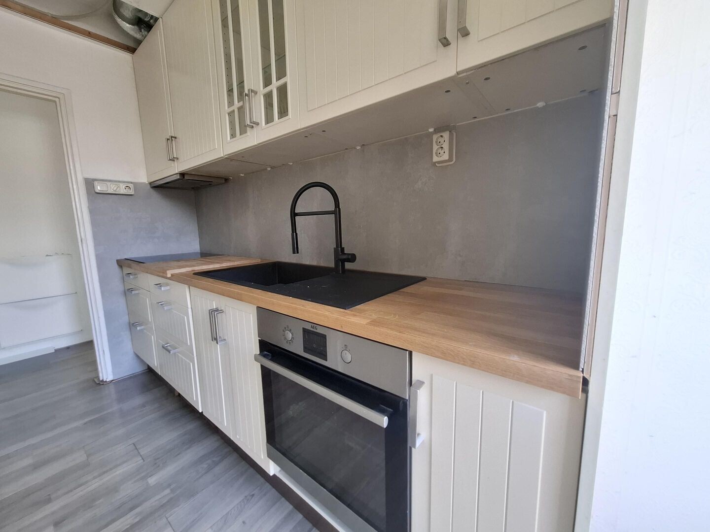 Appartement te koop: Van Almondestraat 104, Dordrecht