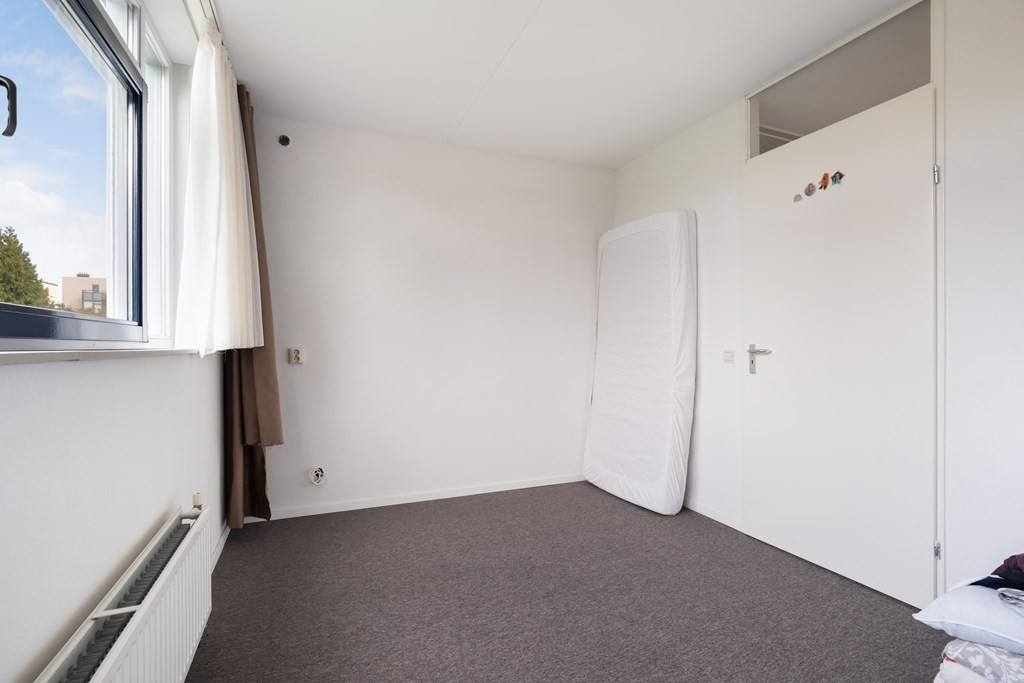 Tussenwoning te koop: Van Ewijckstraat 28, Dordrecht
