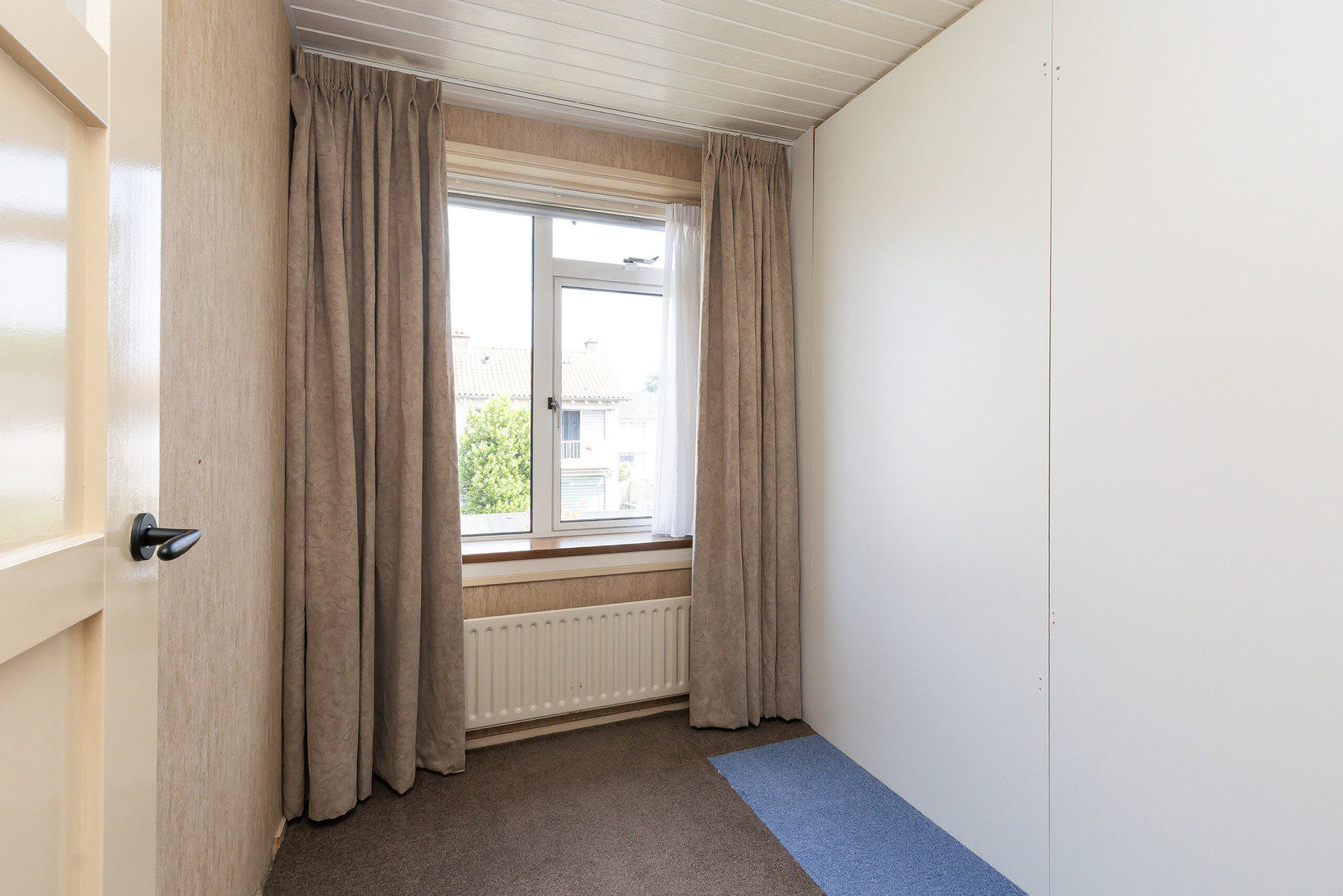 Tussenwoning te koop: Olivier van Noortstraat 10, Dordrecht
