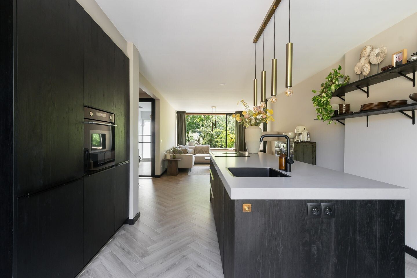 Hoekwoning te koop: Erica 11, Dordrecht