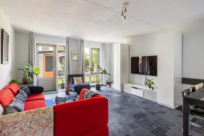 Joop den Uylstraat 11