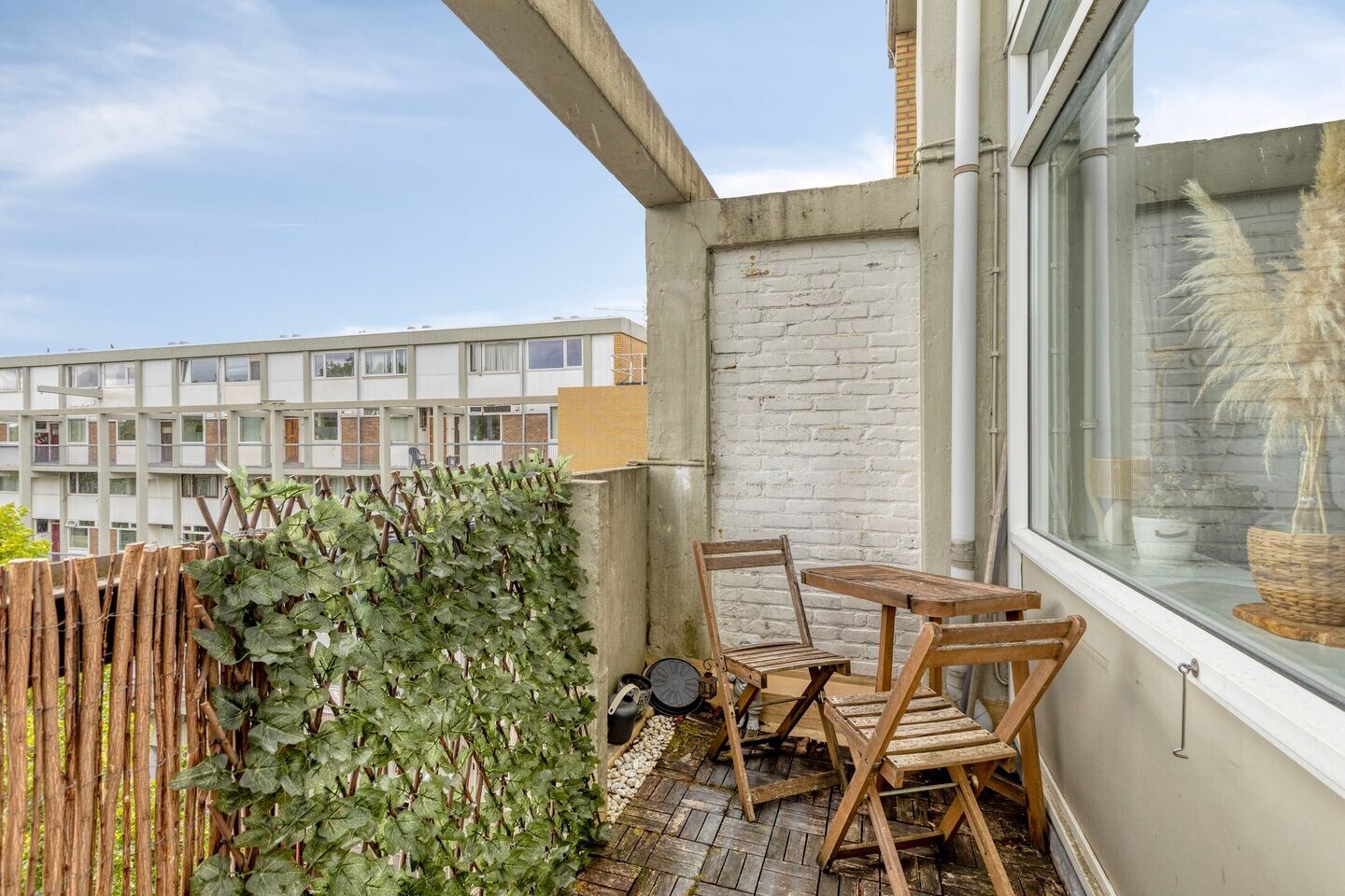 Appartement te koop: Van Bosseplantsoen 136, Dordrecht