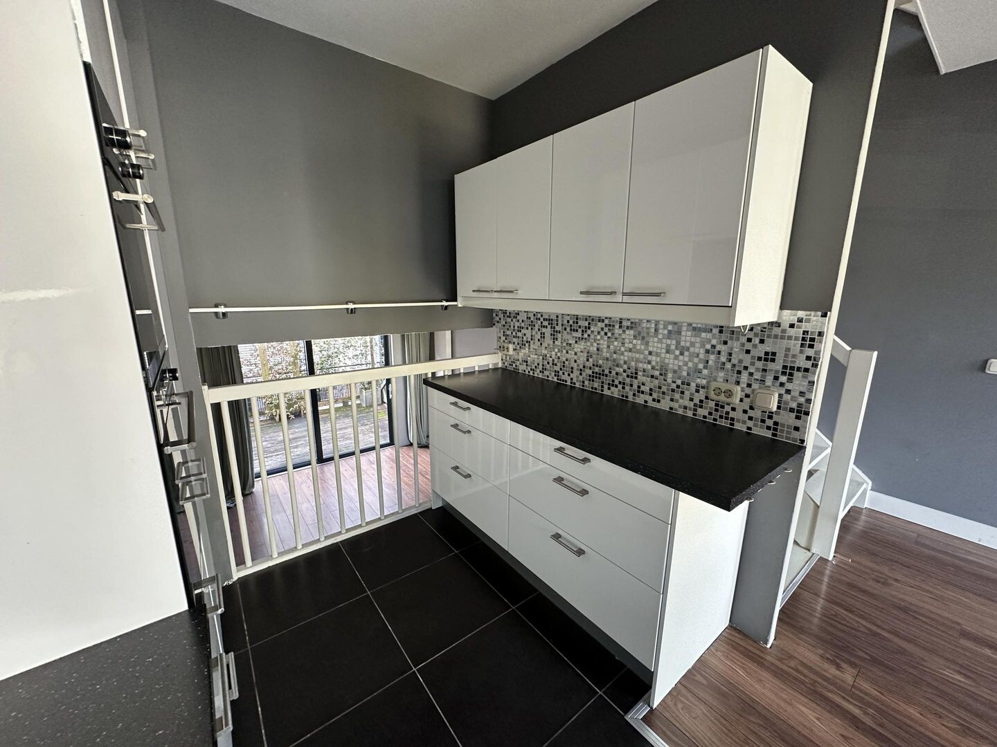 Tussenwoning te koop: Jacob van Heemskerckstraat 40, Dordrecht