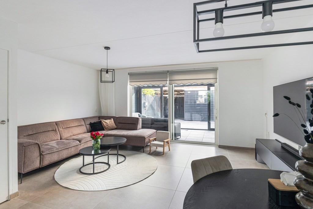 Tussenwoning te koop: Cornelis Trompweg 92, Dordrecht