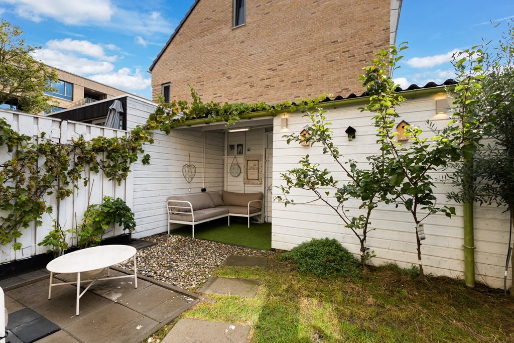 Tussenwoning te koop: Van Kinsbergenstraat 4, Dordrecht