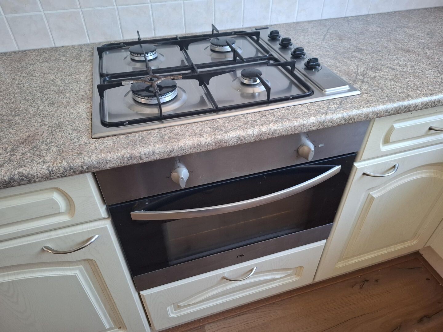 Tussenwoning te koop: Schoenerstraat 16, Dordrecht