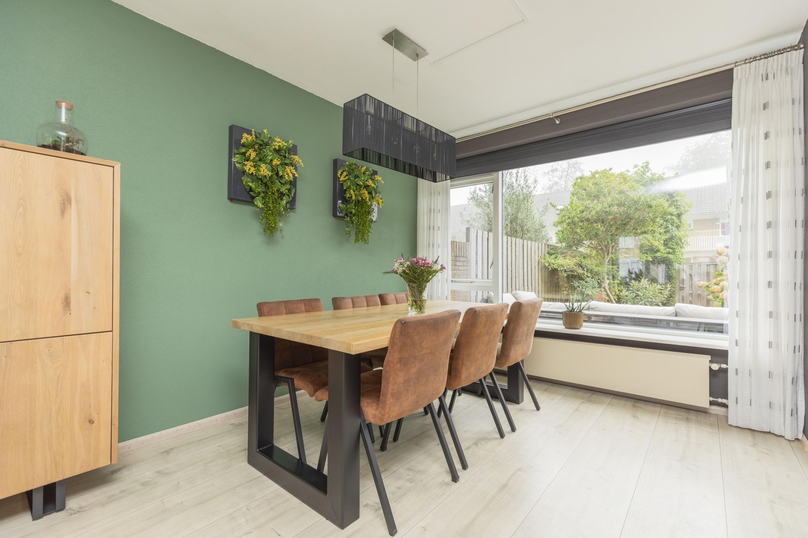 Tussenwoning te koop: Polluxhof 30, Dordrecht