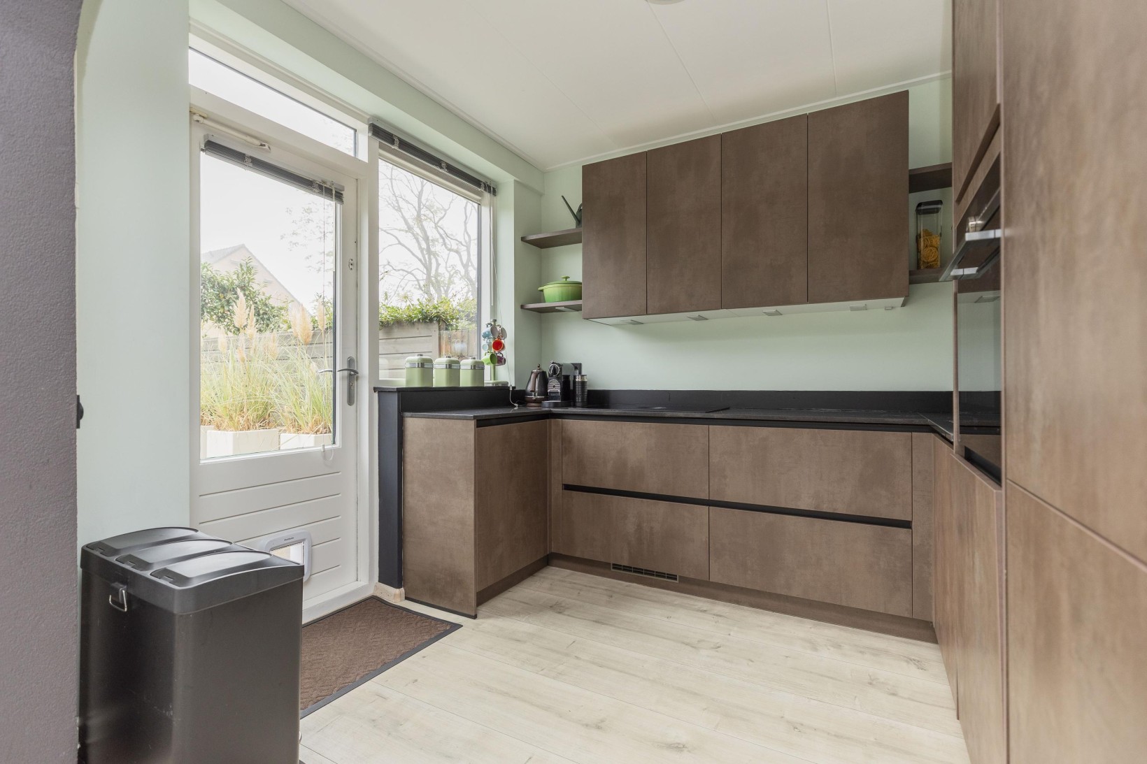 Tussenwoning te koop: Polluxhof 30, Dordrecht
