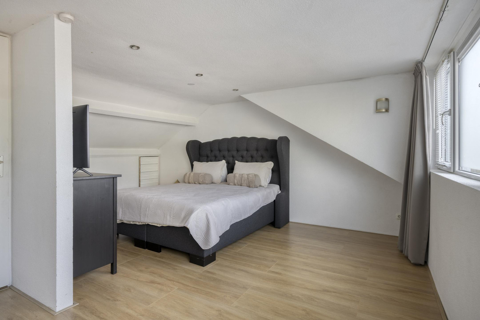 Tussenwoning te koop: Gemmahof 9, Dordrecht