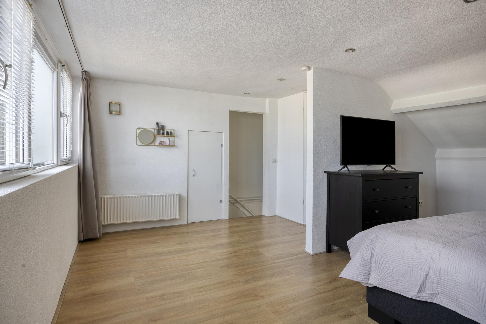 Tussenwoning te koop: Gemmahof 9, Dordrecht