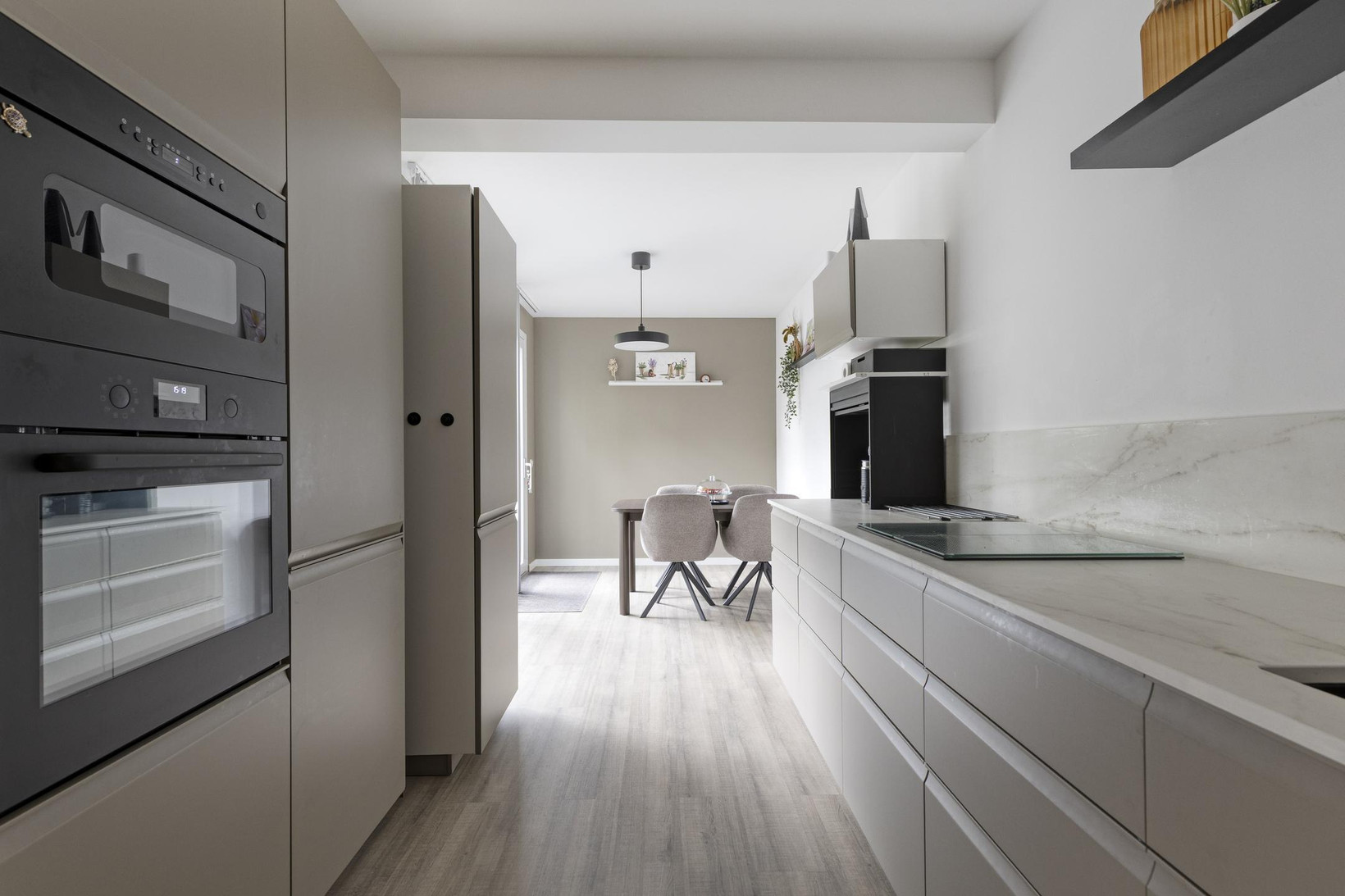 Hoekwoning te koop: Poolsterhof 1, Dordrecht