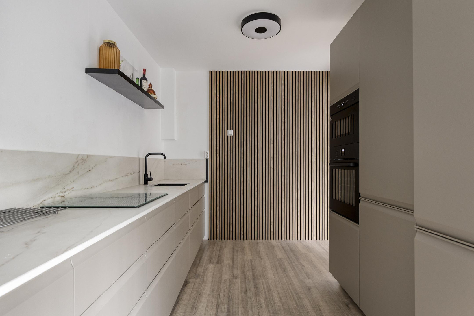 Hoekwoning te koop: Poolsterhof 1, Dordrecht