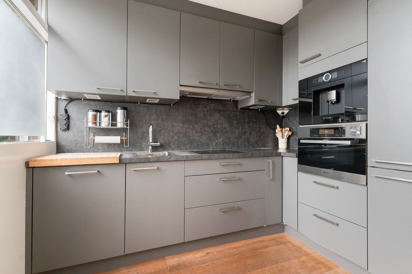 Tussenwoning te koop: Dubbelsteynlaan Oost 114, Dordrecht