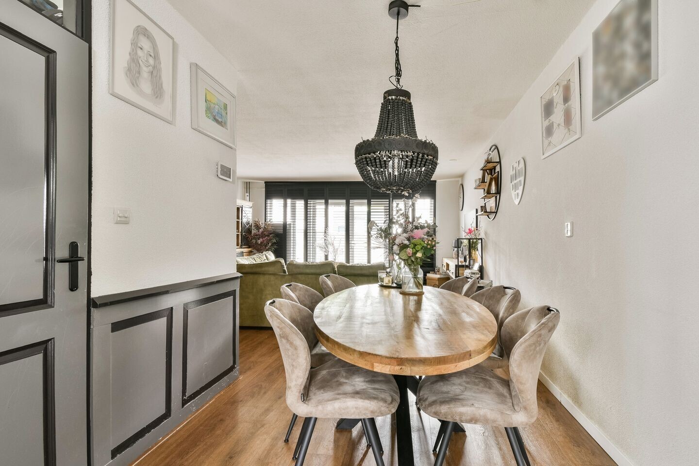 Tussenwoning te koop: Schuilenburg 95, Dordrecht
