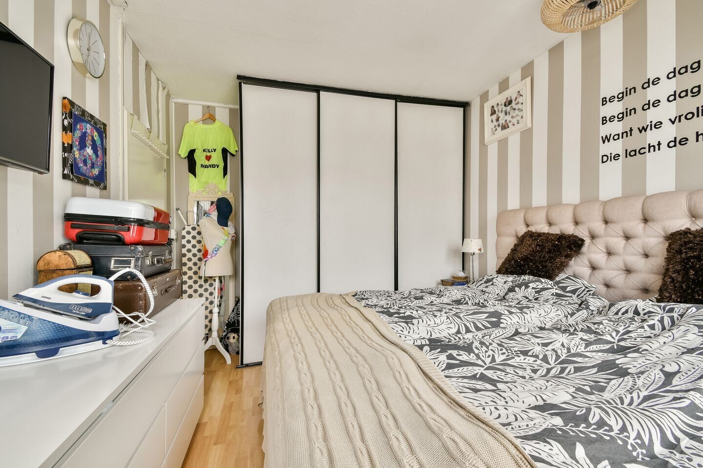 Tussenwoning te koop: Schuilenburg 95, Dordrecht