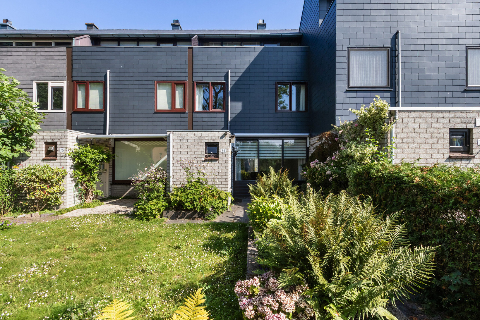 Tussenwoning te koop: Tafelberg 76, Dordrecht