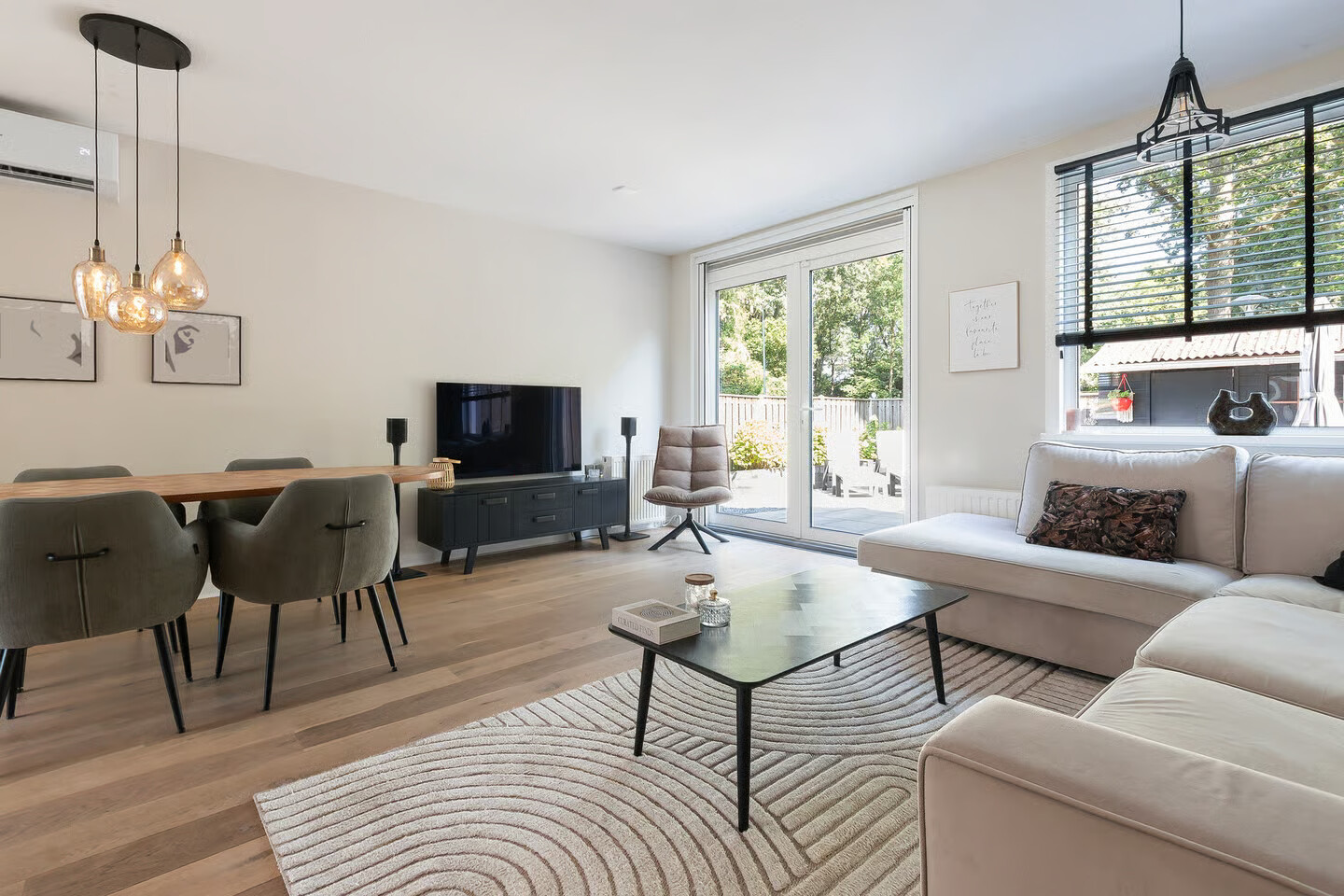 Hoekwoning te koop: Nijenstein 71, Dordrecht