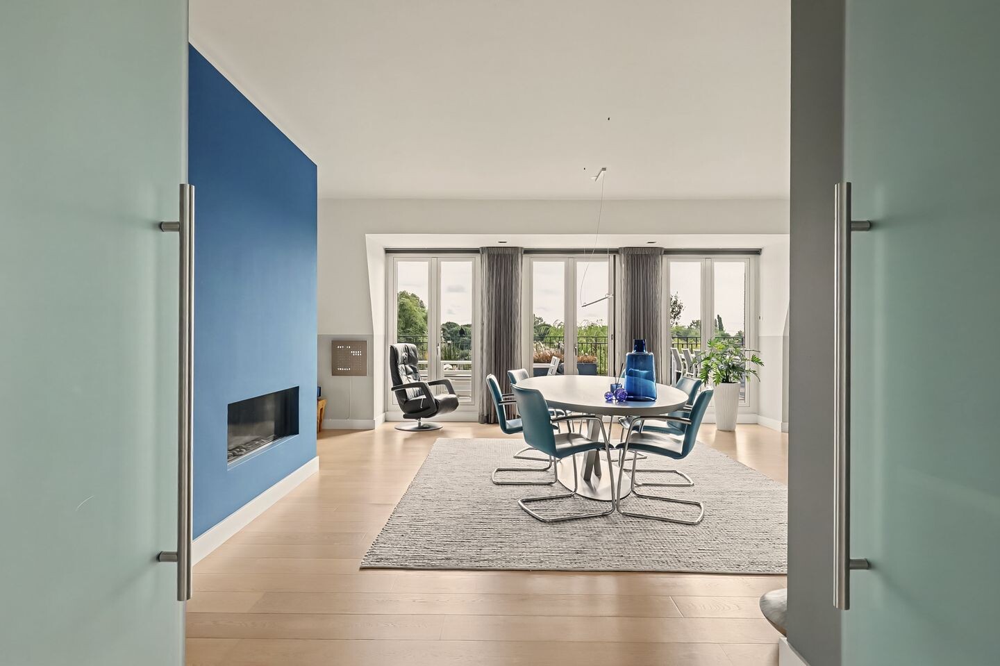 Appartement te koop: Hovenlaan 77, Dordrecht
