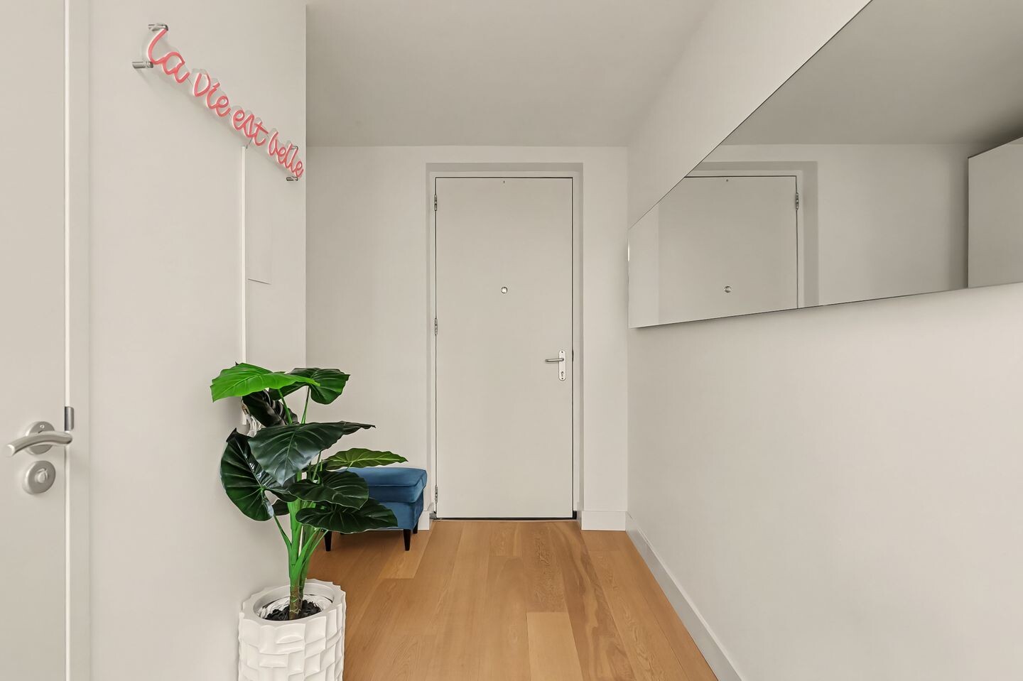 Appartement te koop: Hovenlaan 77, Dordrecht