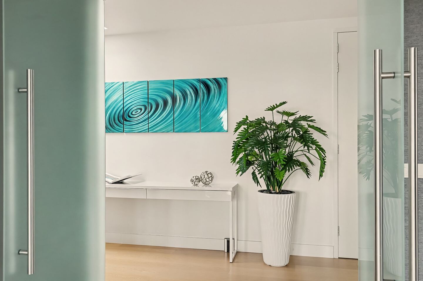 Appartement te koop: Hovenlaan 77, Dordrecht