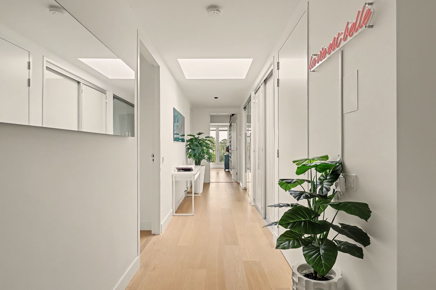 Appartement te koop: Hovenlaan 77, Dordrecht