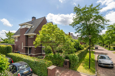 Romanovhof 37