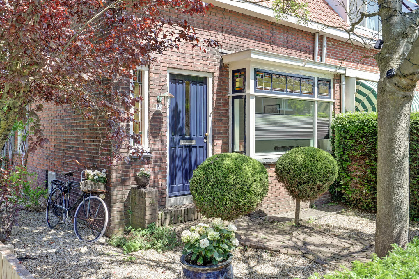 Hoekwoning te koop: Lodewijk van Nassaustraat 23, Zwijndrecht