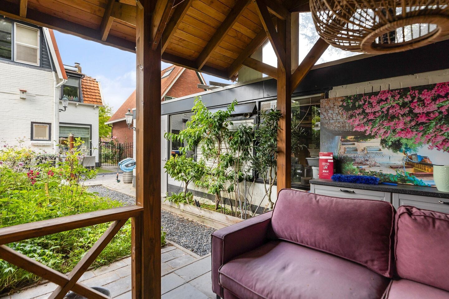 Twee-onder-één-kap te koop: Lodewijk van Nassaustraat 3, Zwijndrecht