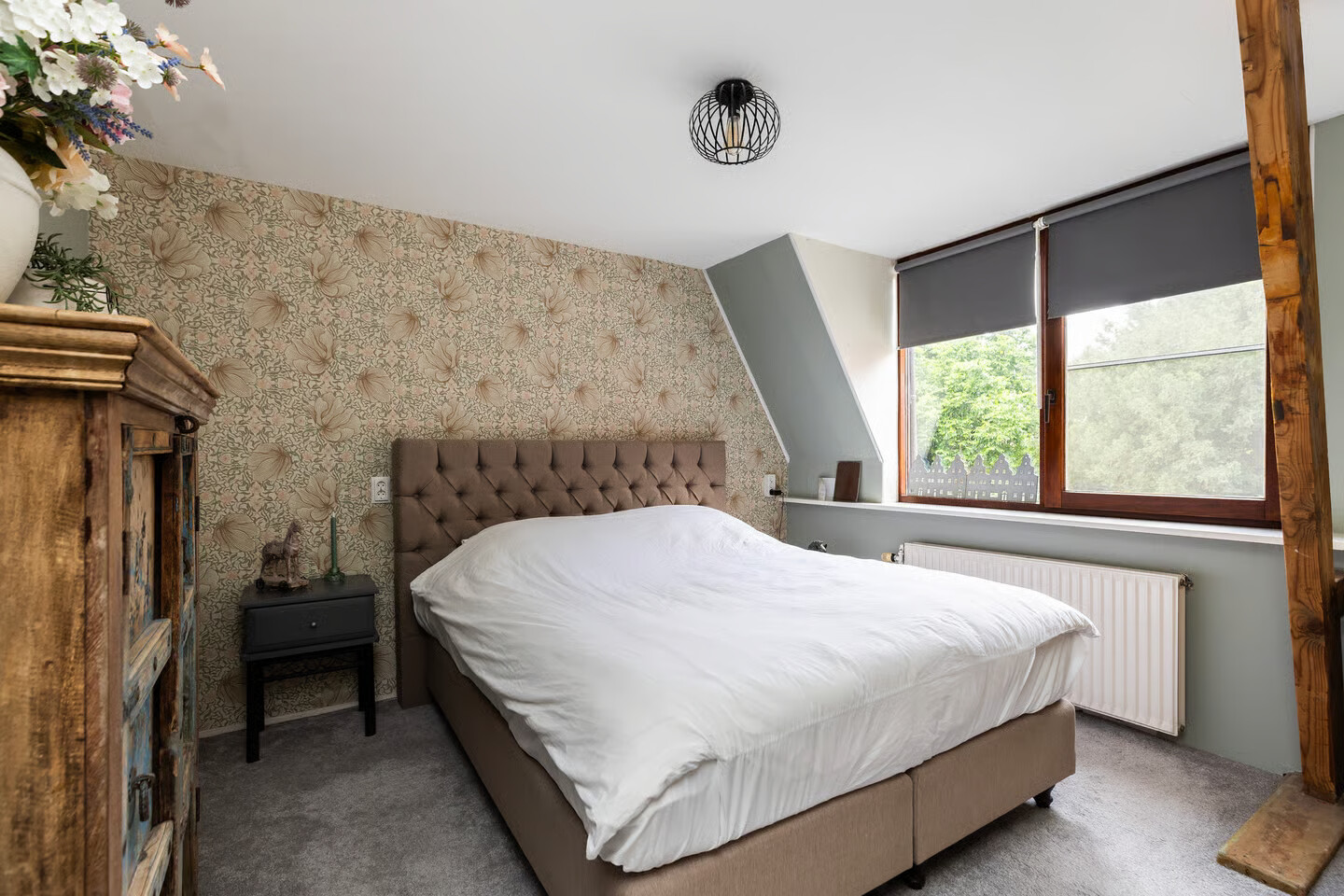 Twee-onder-één-kap te koop: Lodewijk van Nassaustraat 3, Zwijndrecht