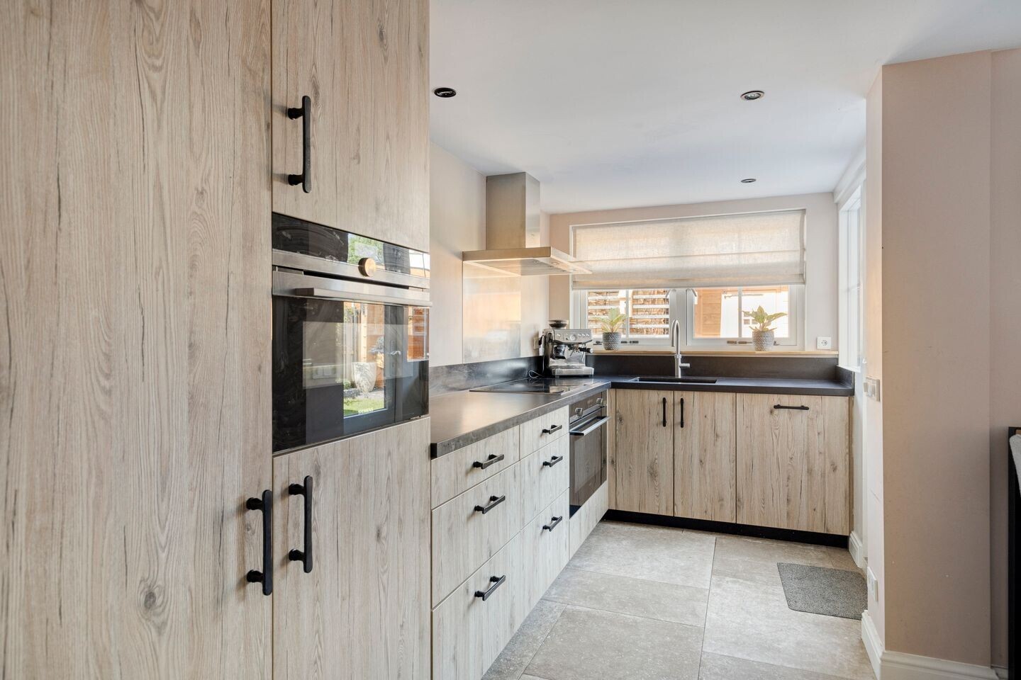 Tussenwoning te koop: Prinsessenpark 7, Zwijndrecht