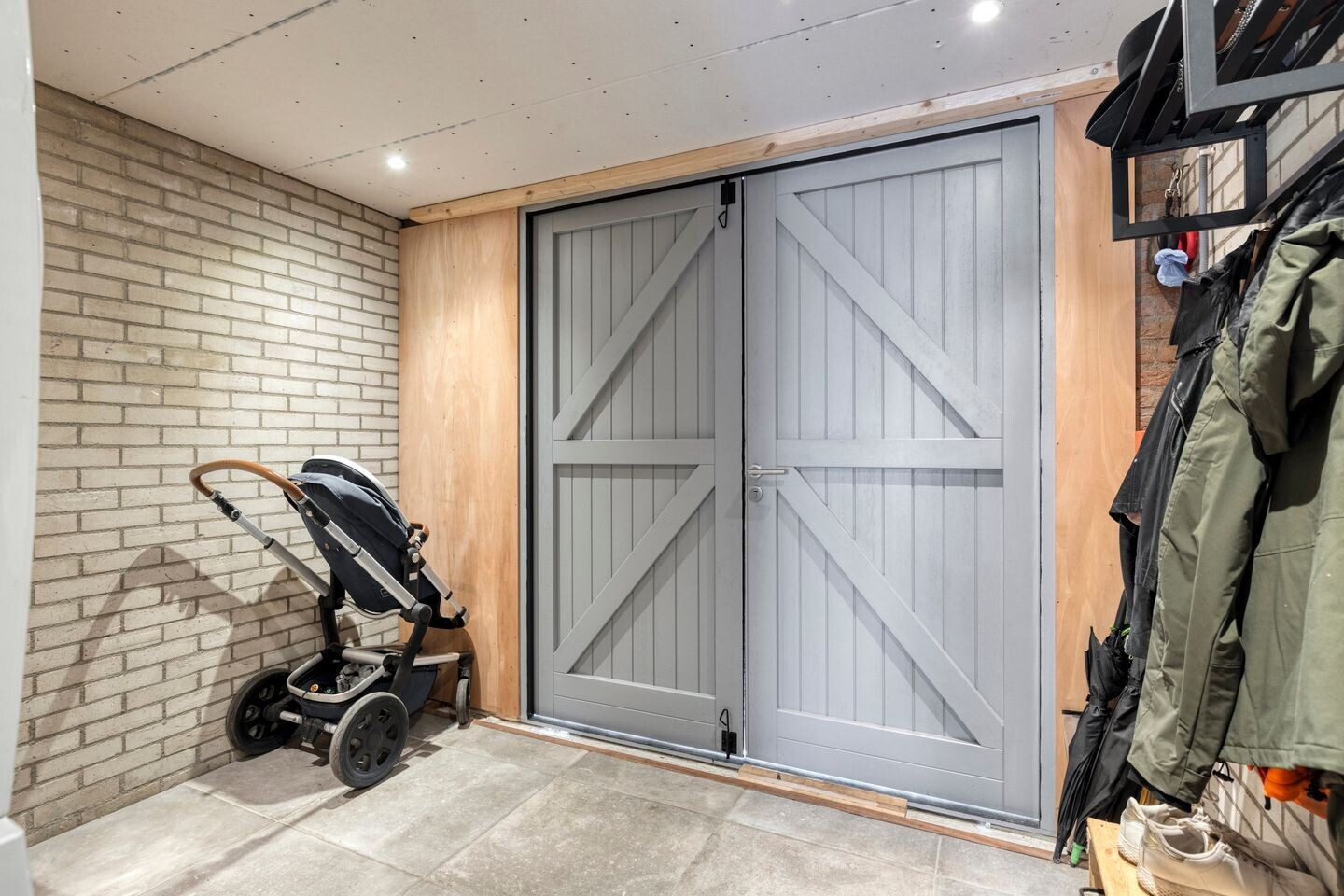 Tussenwoning te koop: Prinsessenpark 7, Zwijndrecht
