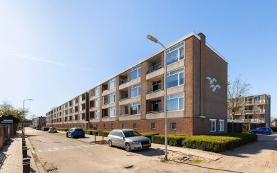 Anth. Fokkerstraat 128