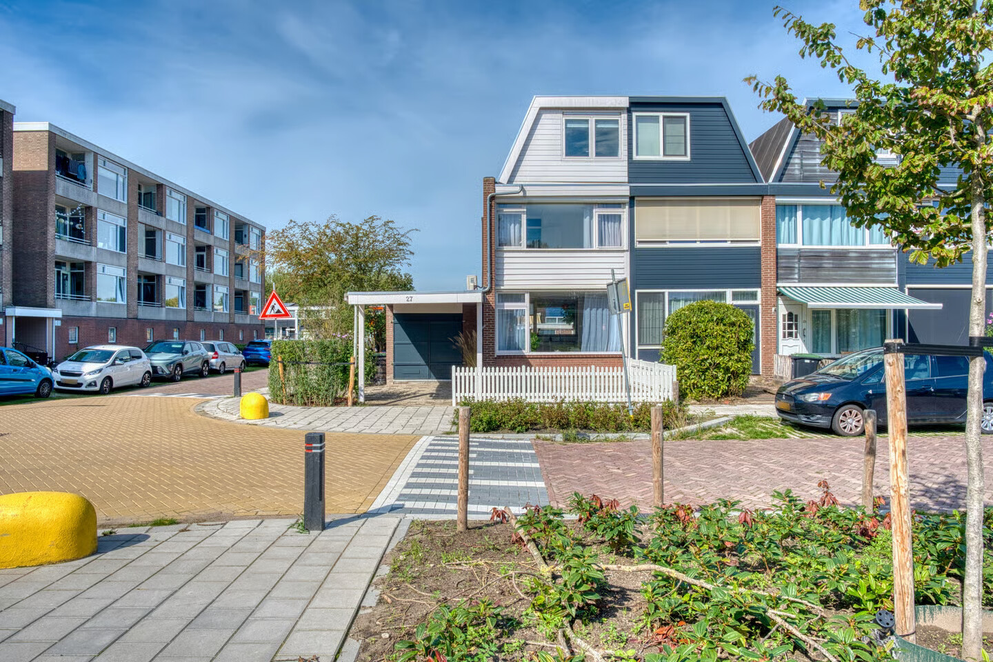 Hoekwoning te koop: van Weerden Poelmanstraat 27, Zwijndrecht