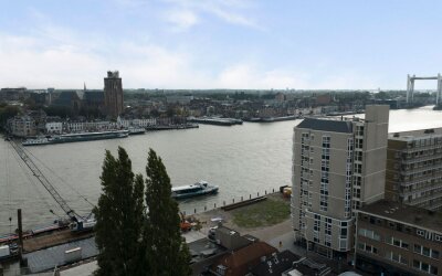 Veerplein 67