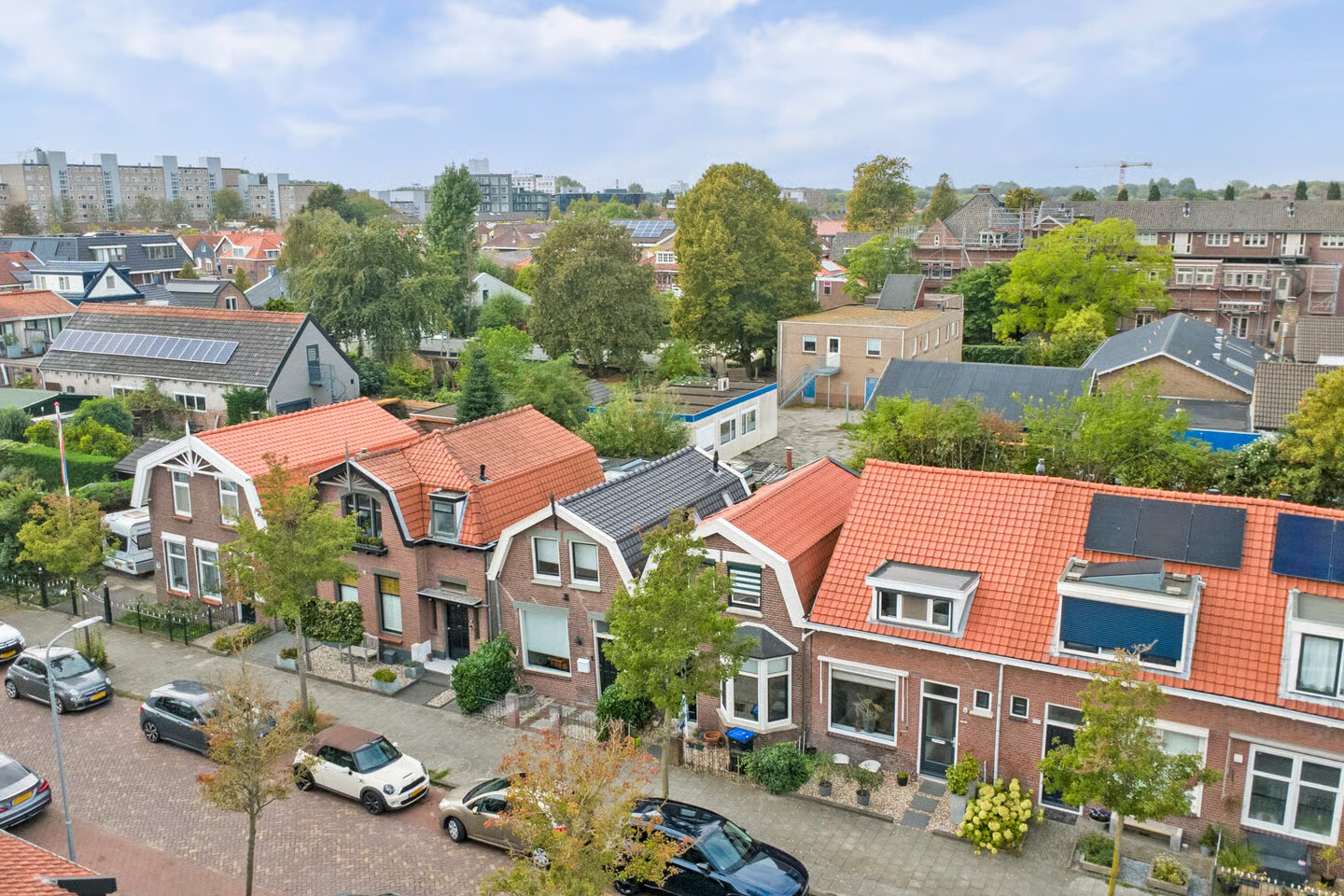 Tussenwoning te koop: Prins Hendrikstraat 51, Zwijndrecht