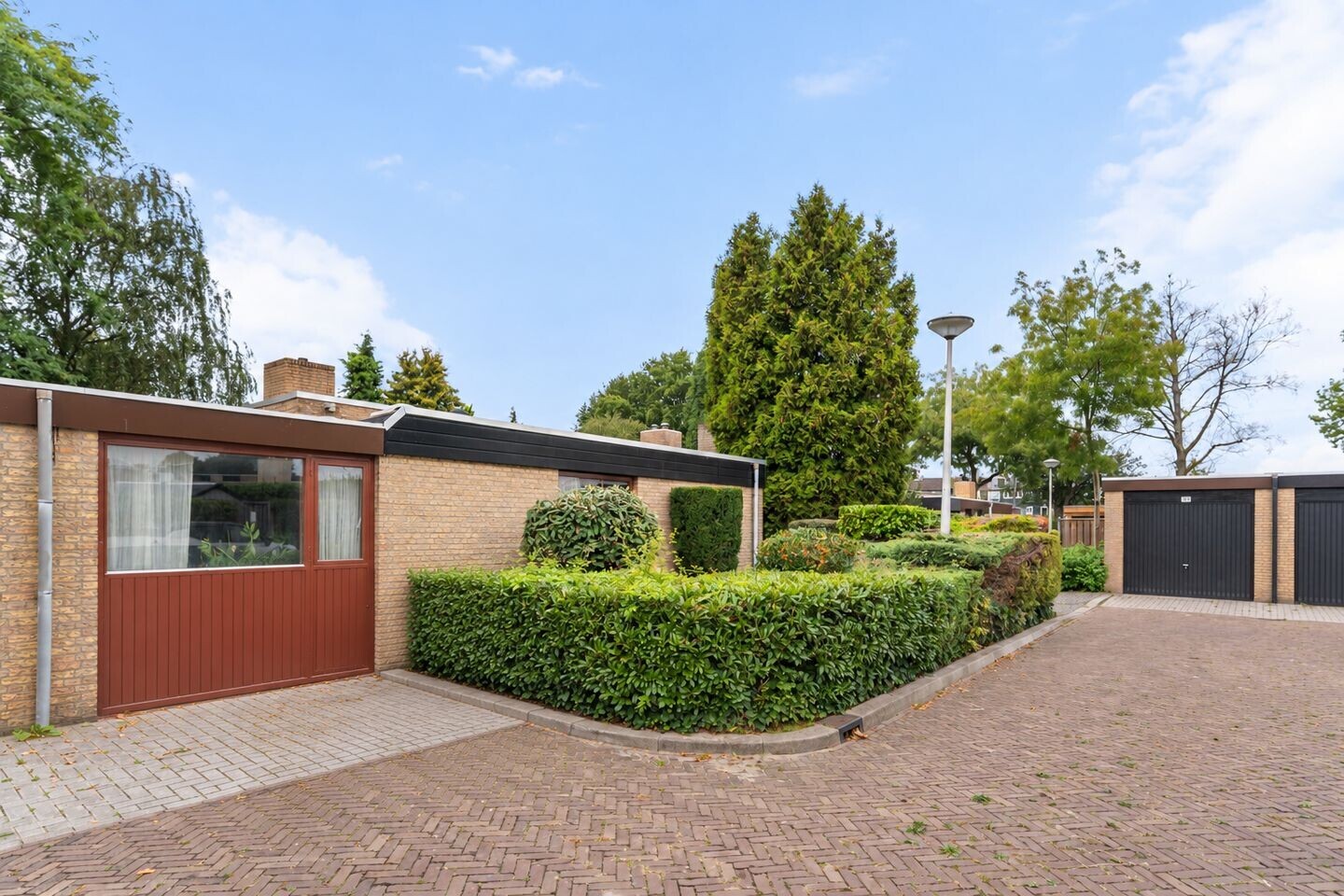 Hoekwoning te koop: Talmaplantsoen 24, Zwijndrecht