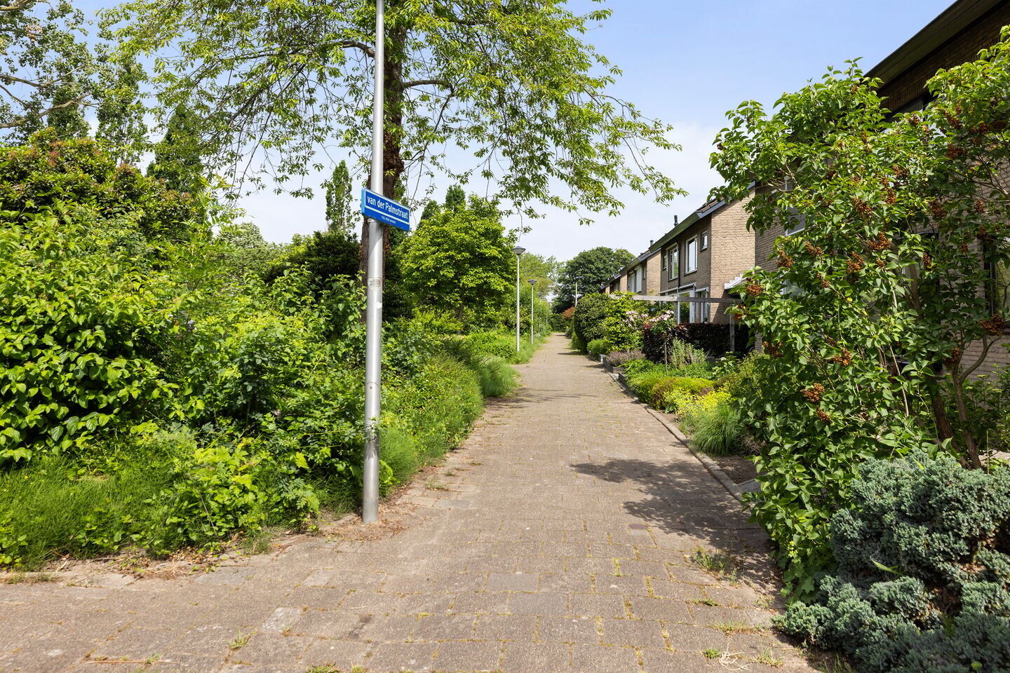 Tussenwoning te koop: van der Palmstraat 4, Zwijndrecht