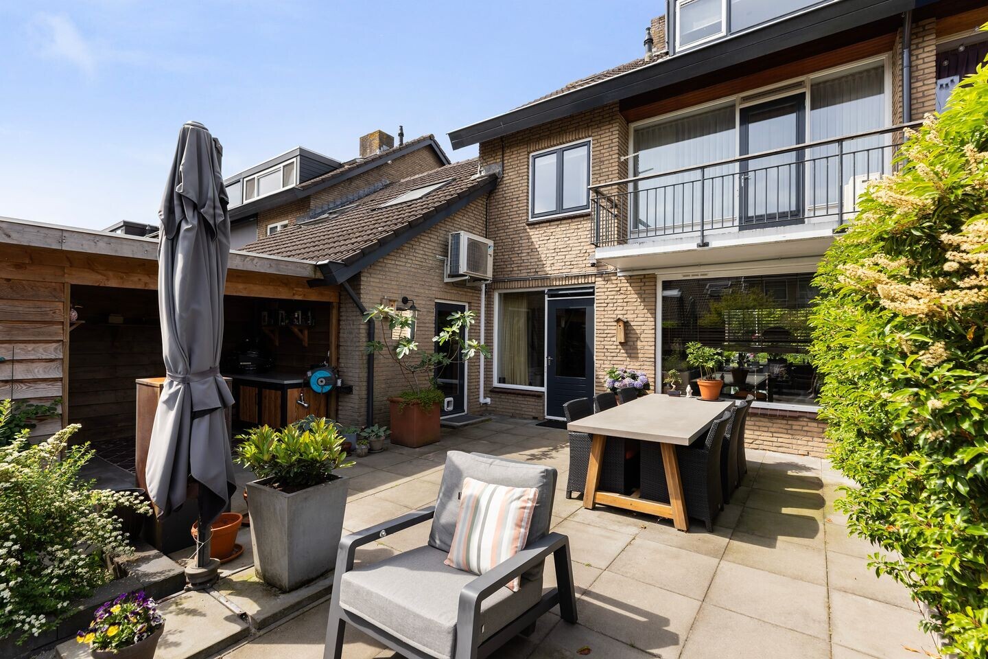 Tussenwoning te koop: van der Palmstraat 4, Zwijndrecht