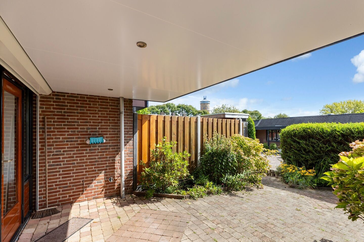 Tussenwoning te koop: Lauwers 40, Zwijndrecht
