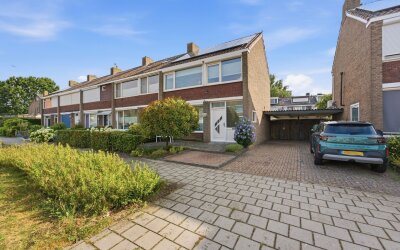 Adriaan Banckertstraat 21