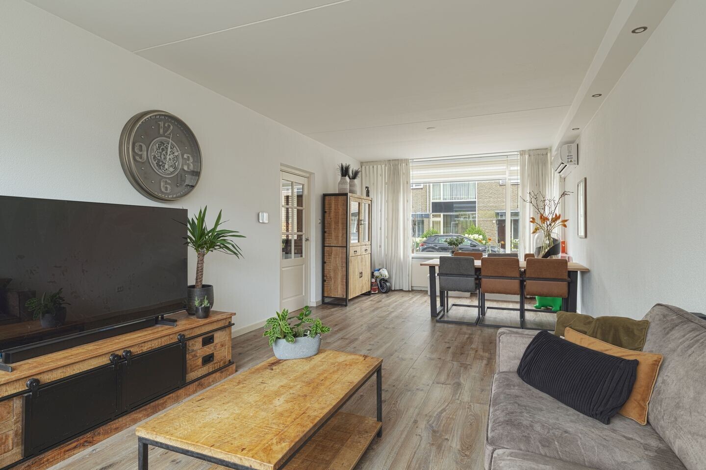 Tussenwoning te koop: Reigerstraat 13, Zwijndrecht