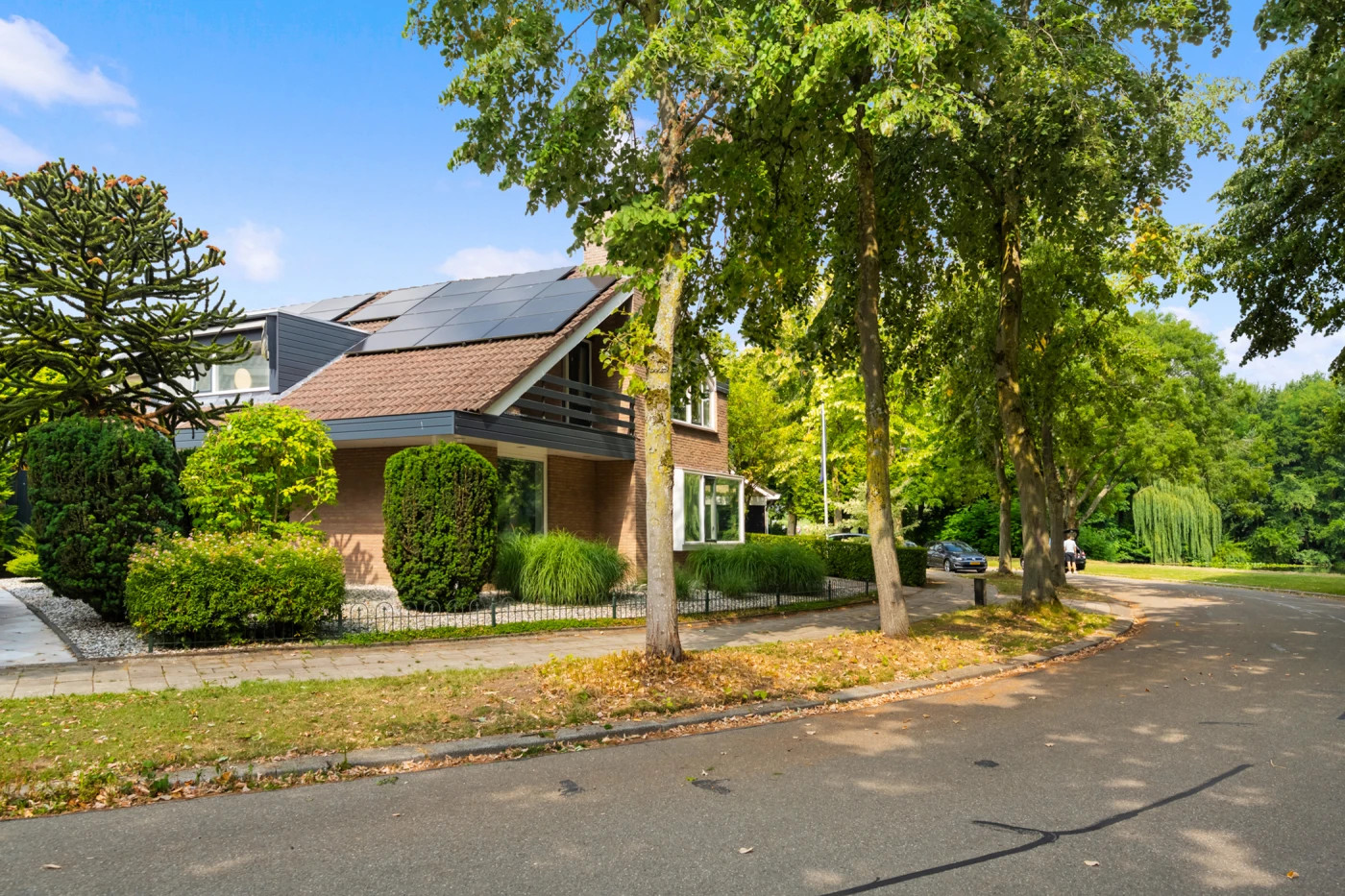 Vrijstaande woning te koop: Lindeweg 10, Zwijndrecht