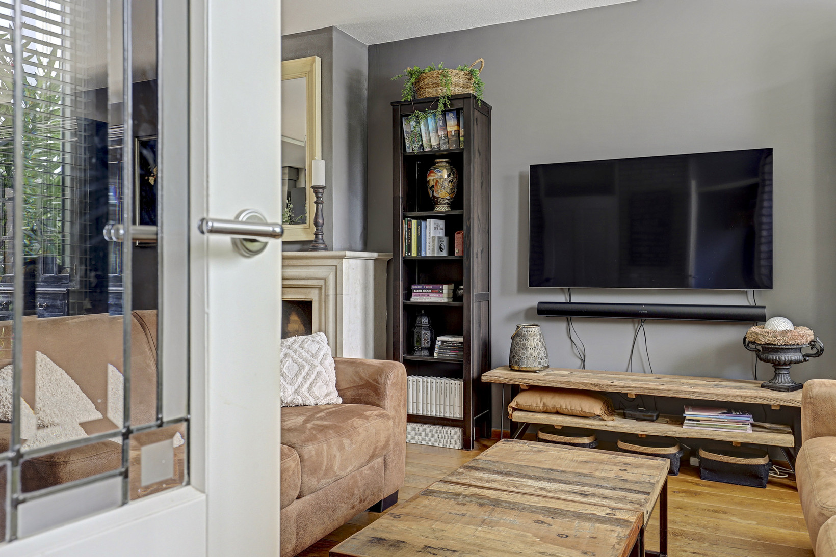 Tussenwoning te koop: Gershwinstraat 23, Zwijndrecht