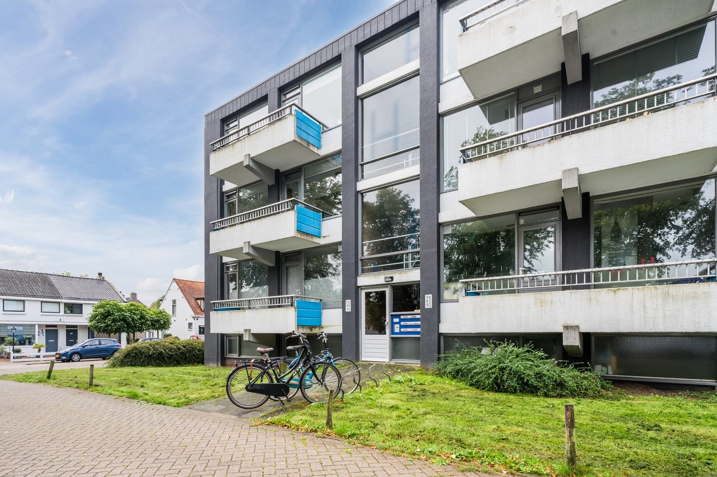 Appartement te koop: Graaf Willemlaan 98, Hendrik-Ido-Ambacht