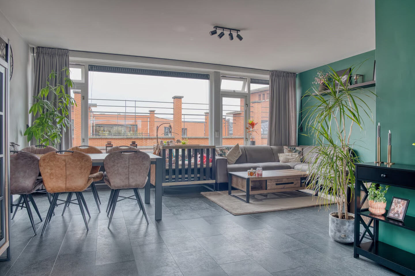 Appartement te koop: Dillenburg 22, Hendrik-Ido-Ambacht